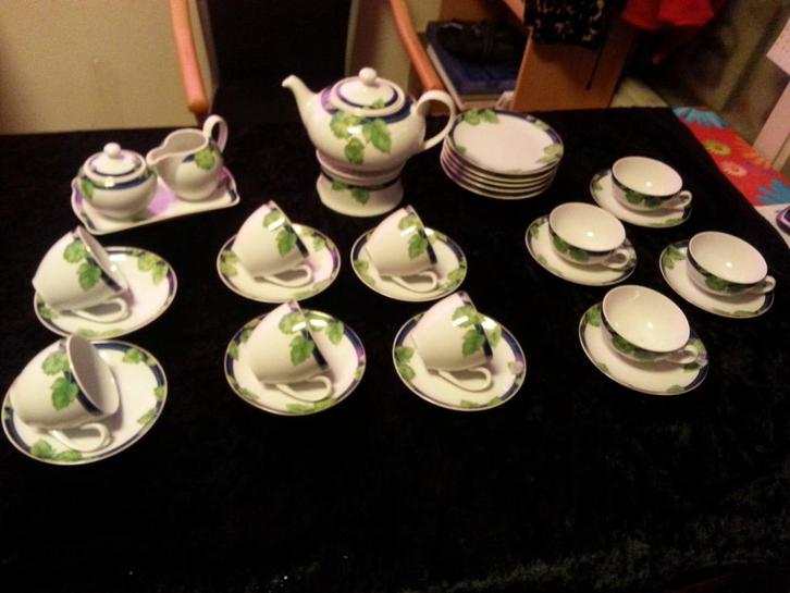 Mooi compleet.servies D.E, Antiek en Kunst, Antiek | Servies compleet, Ophalen of Verzenden