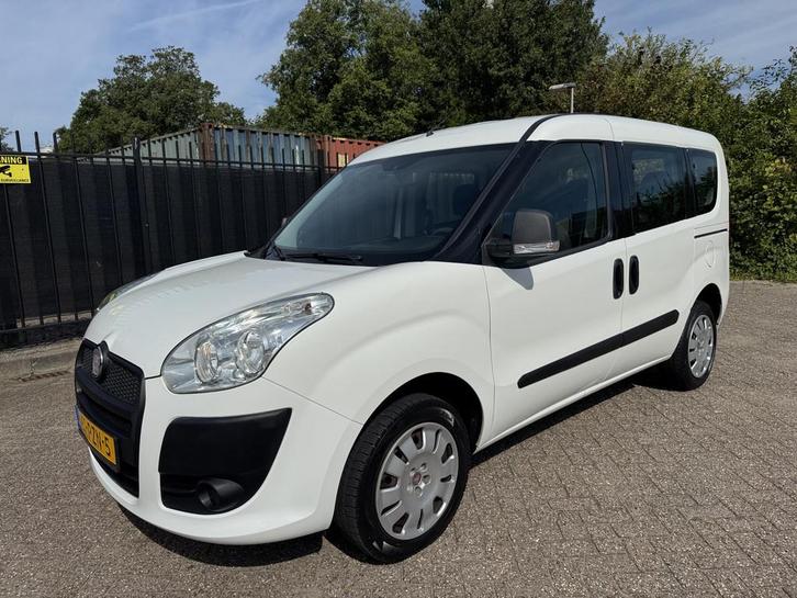 Fiat Doblò 1.4 Dynamic 7 Persoons Airco (bj 2011), Auto's, Fiat, Bedrijf, Te koop, Doblo, ABS, Airbags, Airconditioning, Alarm