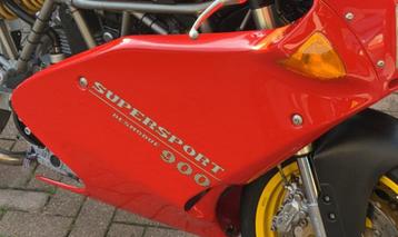 Ducati 900ss Rechter Kuipdeel gezocht! beschikbaar voor biedingen