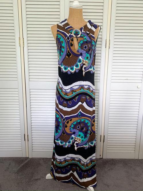 Lange mouwloze retro jurk met print maat 40, Kleding | Dames, Jurken, Zo goed als nieuw, Maat 38/40 (M), Zwart, Onder de knie
