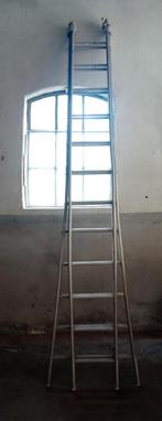 Grote zware degelijke uitschuifbare ladder max ca 550cm, Ophalen, Gebruikt, Ladder, Opvouwbaar of Inschuifbaar