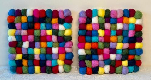 Onderzetters van wolvilt ., Huis en Inrichting, Woonaccessoires | Onderzetters, Zo goed als nieuw, Pot of Pan, Ophalen of Verzenden