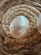 Antieke Parelmoer Oorbellen - 5 cm, Overige materialen, Wit, Ophalen of Verzenden, Hangers