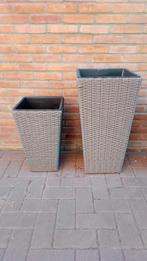 Grijze plantenbakken van polyrotan, Ophalen, Zo goed als nieuw, Minder dan 60 cm
