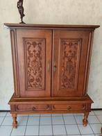 Eikenhouten kast met houtsnijwerk,2 lades, 3 planken, Antiek en Kunst, Antiek | Meubels | Kasten, Ophalen