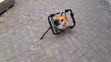 Stihl BT 121 Grondboor zonder boor met garantie