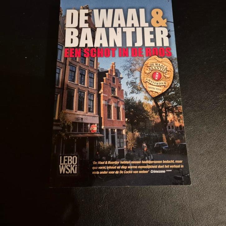 Simon de Waal - Een schot in de roos, Boeken, Detectives, Zo goed als nieuw, Ophalen of Verzenden