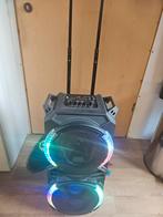 Fenton partybox met 2 microfoons, Ophalen of Verzenden, Zo goed als nieuw