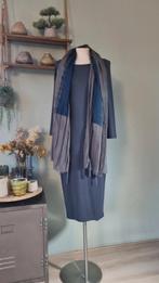 Basic jurk grijsblauw Yaya Woman M met bijpassende sjaal, Yaya, Maat 38/40 (M), Ophalen of Verzenden, Onder de knie