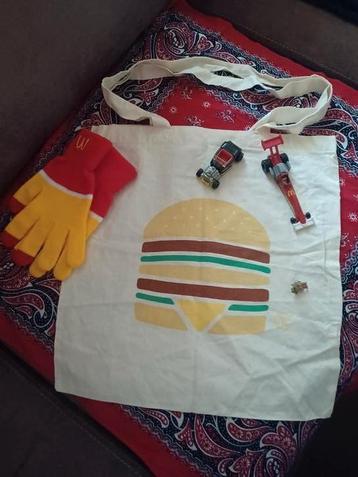 McDonald's items totebag, pin, Hot wheels, handschoenen  beschikbaar voor biedingen