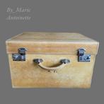 Beautycase-varkensleer-Vintage-met initialen., Slot, Leer, Minder dan 50 cm, Ophalen of Verzenden