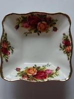 royal Albert bonbonschaaltje, Verzamelen, Ophalen of Verzenden, Zo goed als nieuw, Porselein, Bord of Schaal