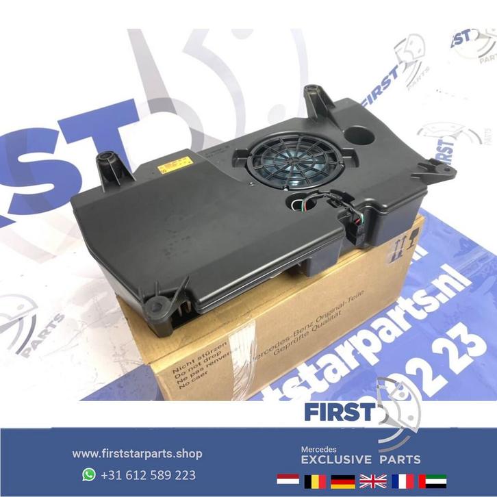 W176 A W117 CLA W156 GLA HARMAN KARDON Subwoofer + versterke, Auto diversen, Autoradio's, Ophalen of Verzenden