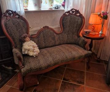 Antieke Vlinderbank - 130cm beschikbaar voor biedingen