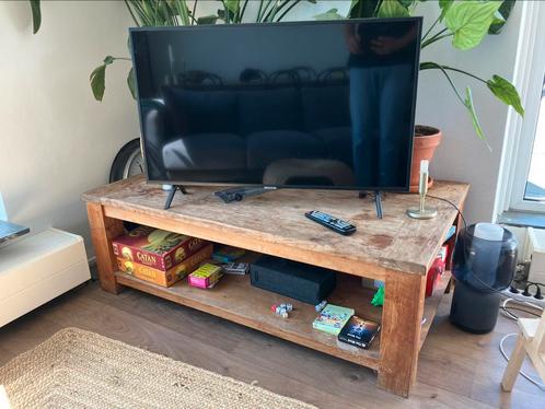 Grote houten salontafel / tv meubel, Huis en Inrichting, Tafels | Salontafels, Gebruikt, Minder dan 50 cm, 100 tot 150 cm, 100 tot 150 cm