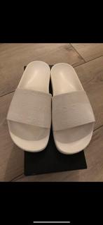 Nieuwe slippers cruyff maat 38/39, Slippers, Wit, Nieuw, Ophalen of Verzenden