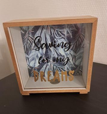 Spaarpot "Saving for mij dreams' beschikbaar voor biedingen