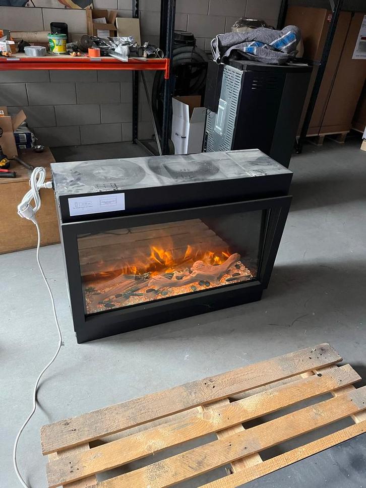 Amantii BI-40-DEEP-XT Elektrische Inbouwhaard, Huis en Inrichting, Kachels, Zo goed als nieuw, Inbouw, Overige soorten, Elektrisch