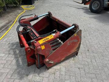 Strautmann Kuilsnijbak Manitou beschikbaar voor biedingen