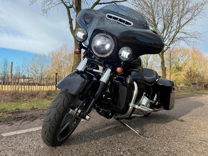 Harley-Davidson Street Glide FLHXS Street-Glide Special, Motoren, Motoren | Harley-Davidson, Particulier, Toermotor, meer dan 35 kW