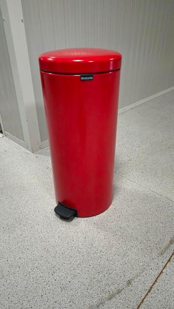 Brabantia NewIcon prullenbak 30 liter beschikbaar voor biedingen