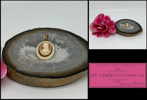 Oud kunststof camee hanger uit 1950 - K3CMATH-Z4, Sieraden, Tassen en Uiterlijk, Antieke sieraden, Hanger, Overige materialen
