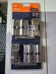 Nemef 142/9 veiligheidscilinder cilindersloten 4x, Doe-het-zelf en Verbouw, Hang- en Sluitwerk, Nieuw, Slot, Chroom, Ophalen of Verzenden