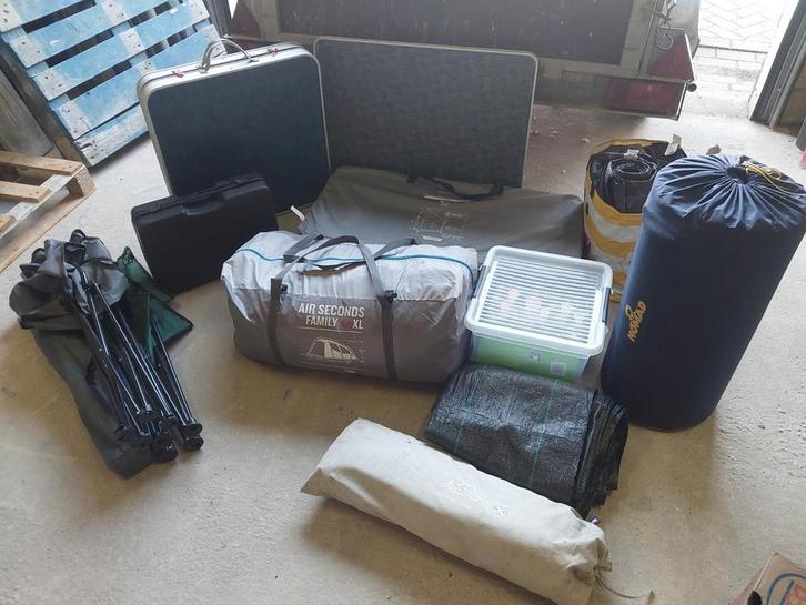 Complete 4-persoons campeerset, Caravans en Kamperen, Kampeeraccessoires, Zo goed als nieuw, Ophalen