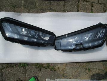 Koplamp R en L Skoda Fabia 6VB941015 6VB941016 beschikbaar voor biedingen