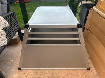 Autobench, hondenbench aluminium beschikbaar voor biedingen