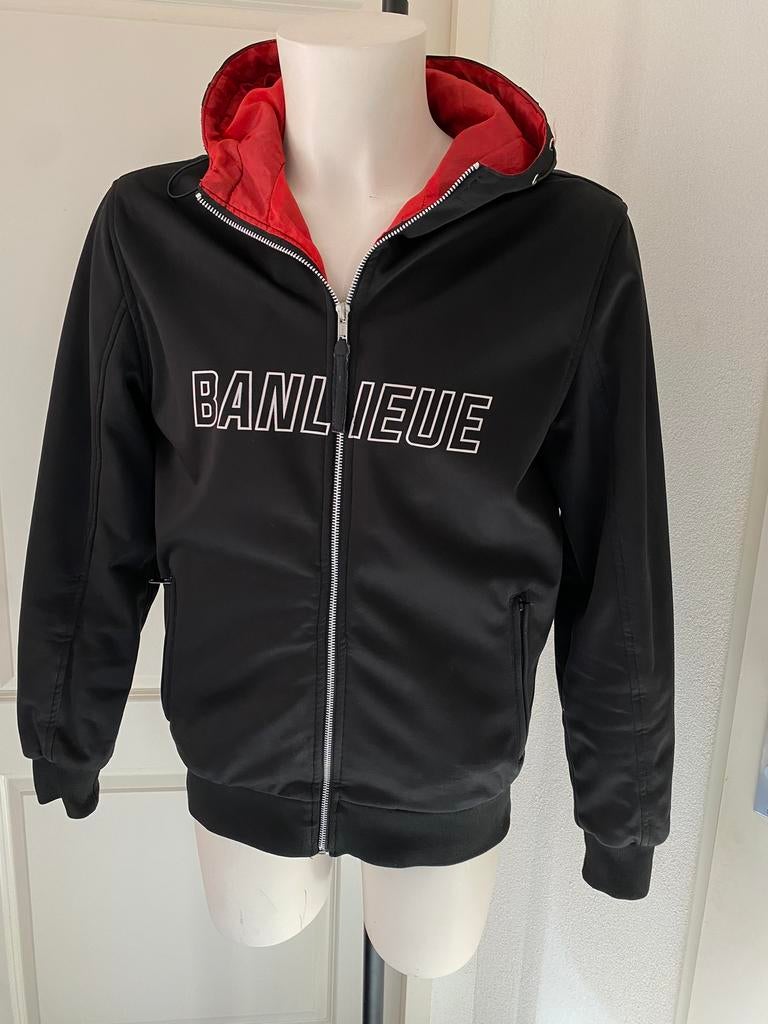 Heren Banlieue Jack met capuchon Zwart wit  rood Small S, Kleding | Heren, Jassen | Zomer, Ophalen of Verzenden, Zo goed als nieuw