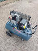 Compressor merk nuair, Doe-het-zelf en Verbouw, Compressors, Ophalen, Zo goed als nieuw