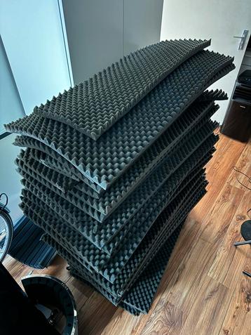 Geluidsabsoberende platen zwart 100x50x3 cm beschikbaar voor biedingen