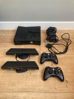 ==GAAF== Xbox 360 met 2 kinects 2 controllers, Ophalen of Verzenden, Zo goed als nieuw, Met 2 controllers, 360 S