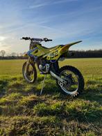 Suzuki rm 85, Ophalen, 85 cc, Zo goed als nieuw, 5 versnellingen