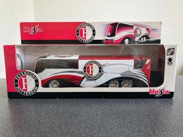 Maisto Feyenoord Rotterdam bus NIEUW beschikbaar voor biedingen