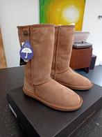 Nieuwe premium UGG Tall Boots maat 40 te koop Chestnut, Nieuw, Ophalen of Verzenden, Hoge laarzen, Bruin