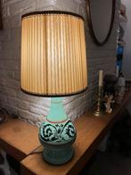 Oude opaline tafel lamp, Huis en Inrichting, Lampen | Tafellampen, Gebruikt, 50 tot 75 cm, Glas, Ophalen of Verzenden