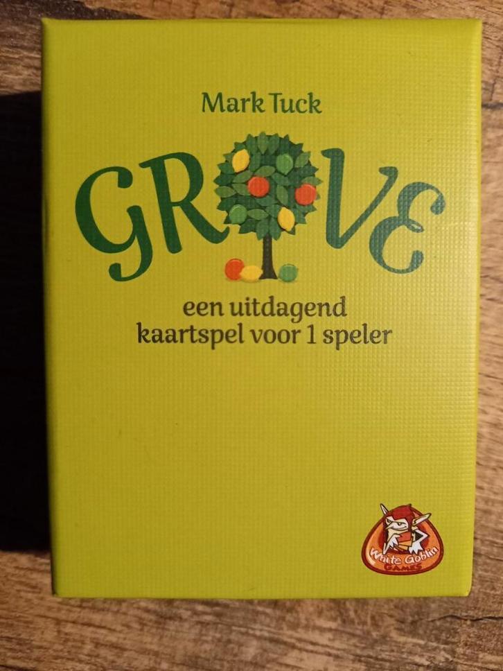 Grove - kaartspel voor 1 speler, Hobby en Vrije tijd, Gezelschapsspellen | Kaartspellen, Zo goed als nieuw, Een of twee spelers