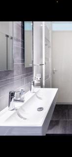 Wasbak + kranen Grohe badkamer, Ophalen, Zo goed als nieuw, Wastafel