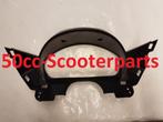 Stuurkap Voor Achter Suzuki Burgman 400 94422-14FA0-Y0J Gebr, Ophalen of Verzenden, 50ccscooterparts, Info@50cc-scooterparts.nl