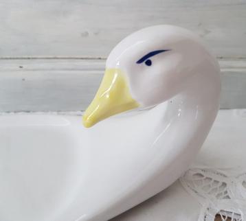 Revol, foie gras serveer schaal beschikbaar voor biedingen