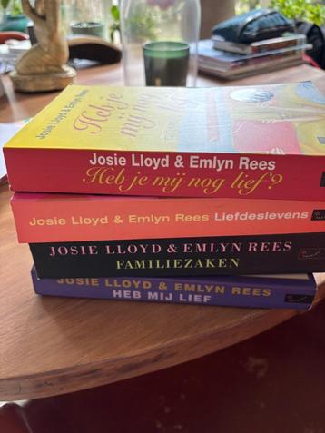 Boeken josie lloyd en emlyn Reese 4x  beschikbaar voor biedingen
