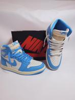 Jordan 1 Retro High OG UNC Reimagined, size 44, Blauw, Sportschoenen, Nieuw, Ophalen of Verzenden