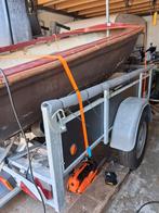 Trailer met Motorbootje te Koop, Watersport en Boten, Boottrailers, Ophalen, Minder dan 1500 kg, Gebruikt, Sloepentrailer