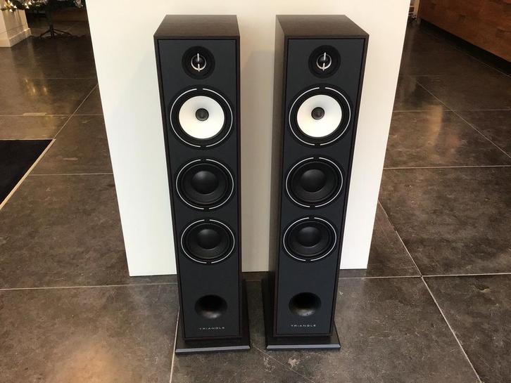 Triangle Borea BR08 walnoot in topstaat met garantie., Audio, Tv en Foto, Luidsprekers, Zo goed als nieuw, Front, Rear of Stereo speakers