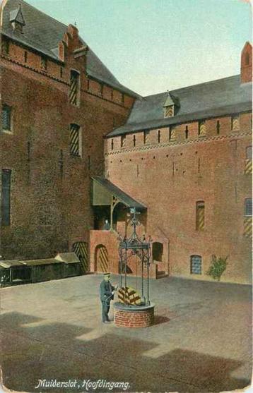 (301-076-001) Muiden Muiderslot beschikbaar voor biedingen