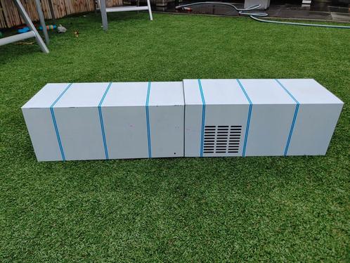 Afzuigkap schacht rvs 2 delen , uitschuifbaar met ventilatie, Huis en Inrichting, Keuken | Keukenelementen, Zo goed als nieuw