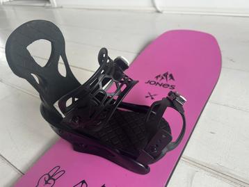 zgan Jones snowboard 151 + Burton bindingen mt M beschikbaar voor biedingen