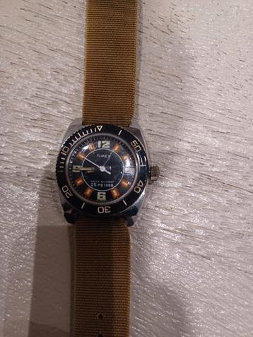 Vintage Timex Duiker Polshorloge beschikbaar voor biedingen